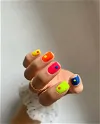 Chort colorful neon nails.