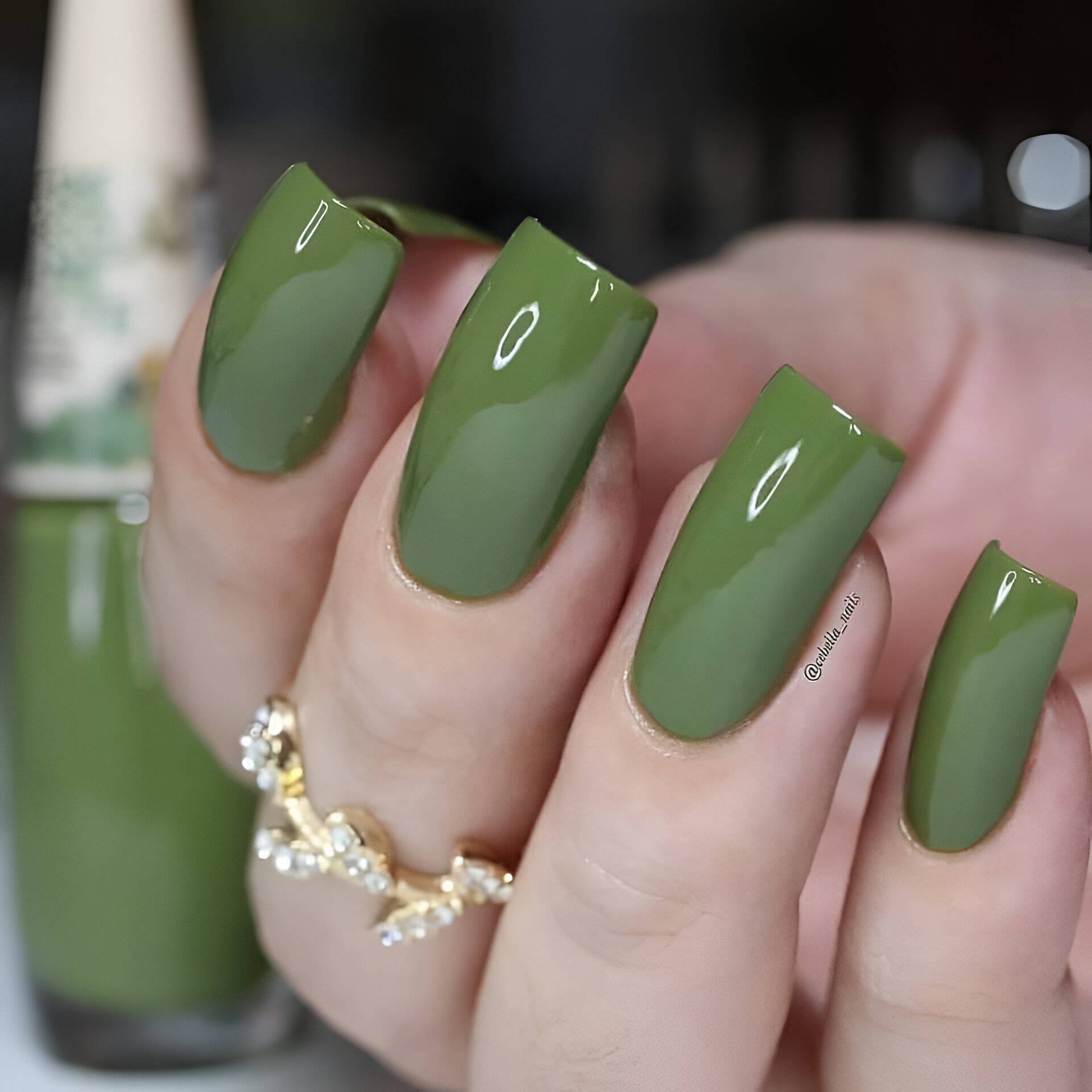 Short Green Nails