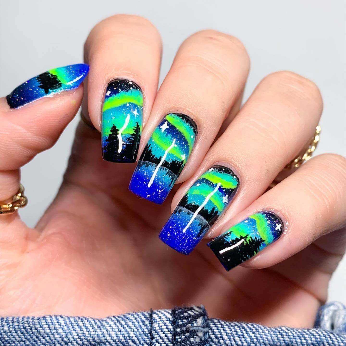 30 Incredibly Breathtaking Galaxy Nails That Take Your Manicure Up A Notch - 209
