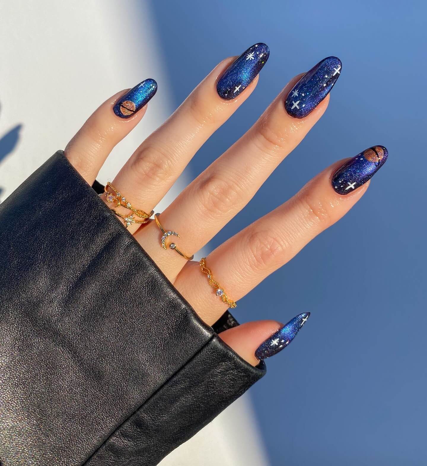 30 Incredibly Breathtaking Galaxy Nails That Take Your Manicure Up A Notch - 215