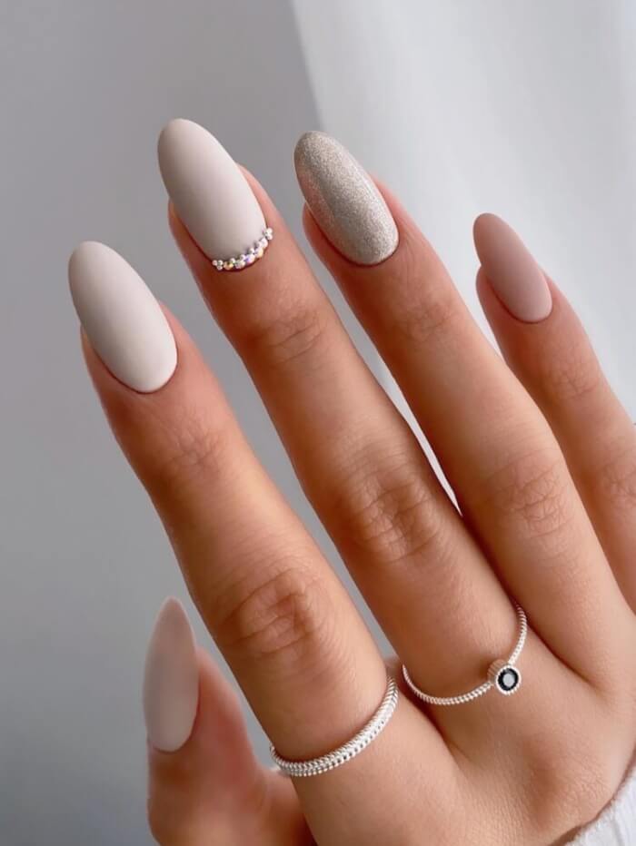Square Shaped White Nails for Winter